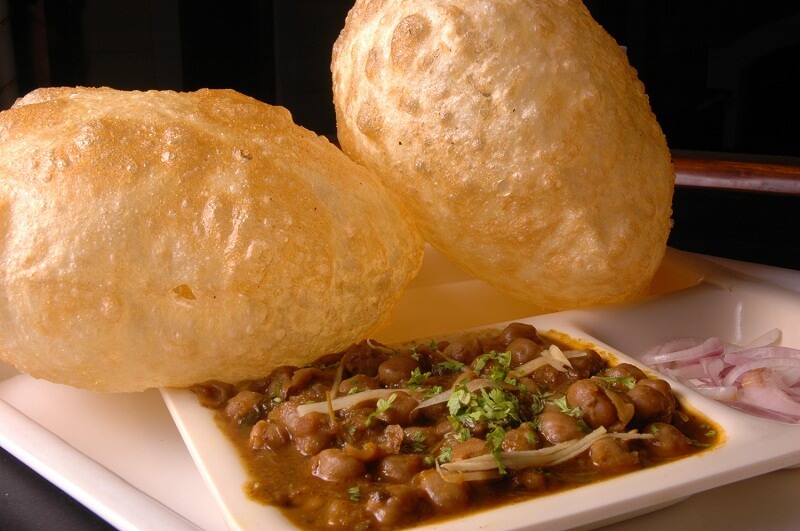 chole-bhature in Mumbai