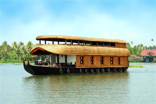 Kerala Houseboat