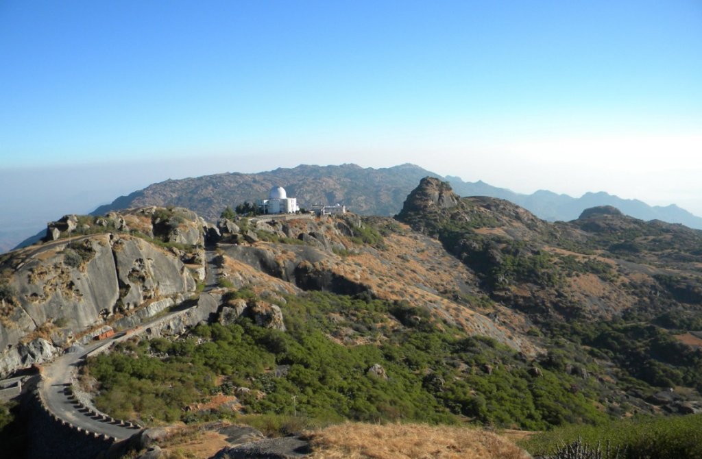 Guru Shikhar, Mount Abu