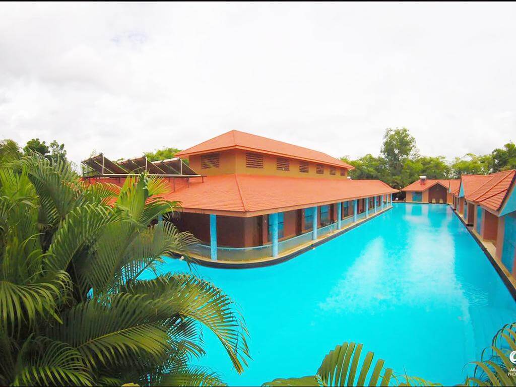 Earth Resort Kochi