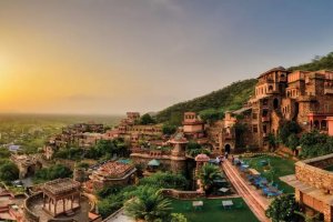Neemrana Fort Palaces