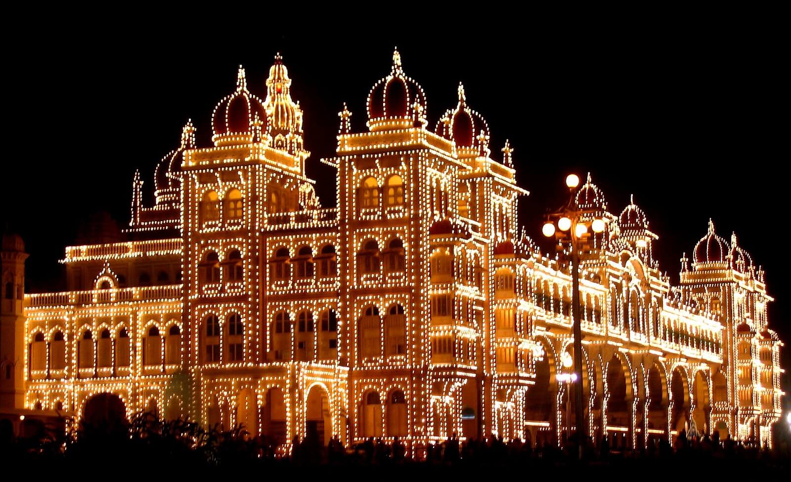 Mysore Dasara, Mysore Palace
