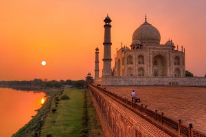 sunrise view of Taj Mahal