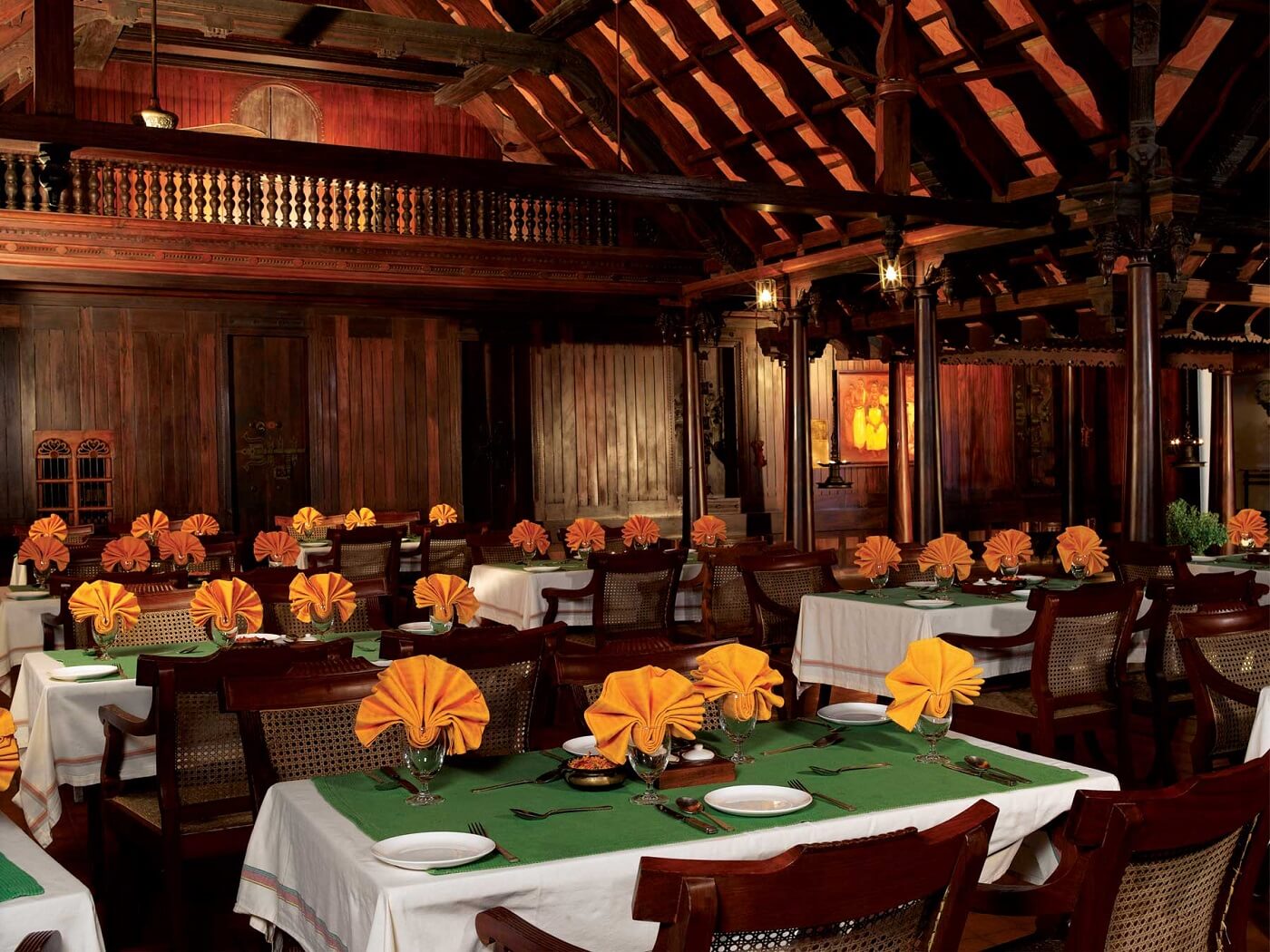 Dining Restaurant at Kumarakom Lake Resort