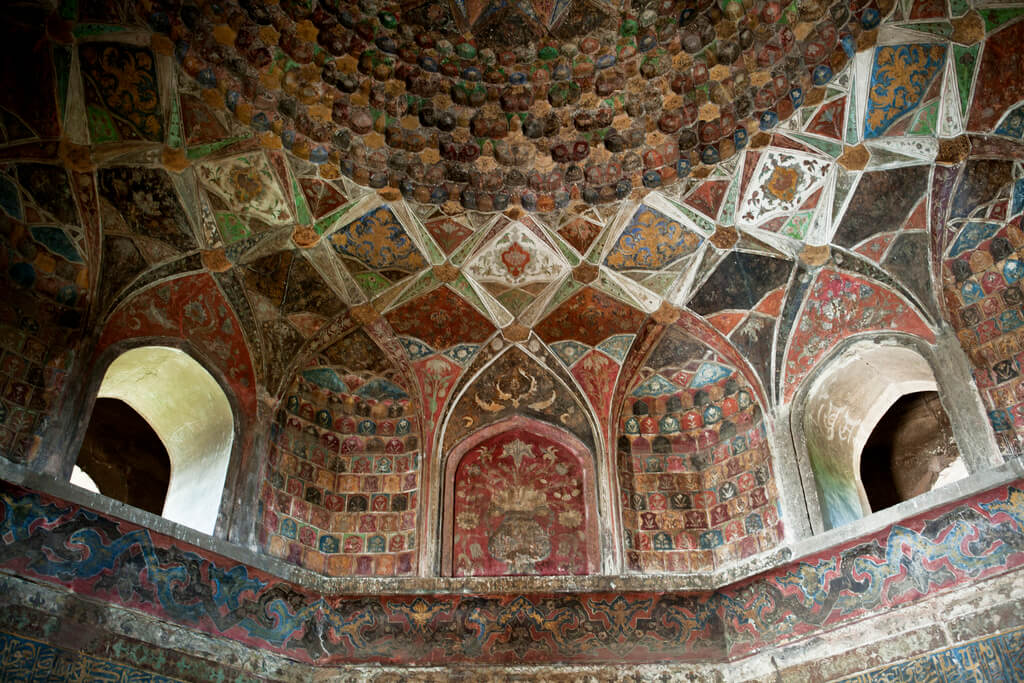 Inside Chini Ka Rauza