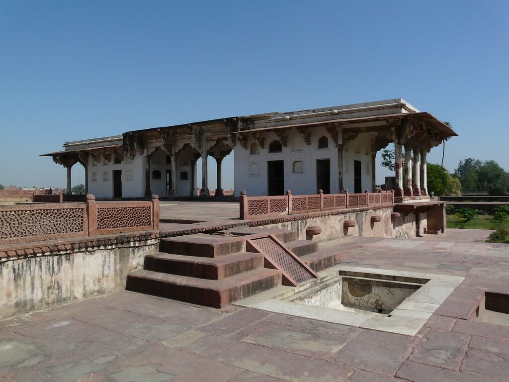 Mughal Structure in Ram Bagh