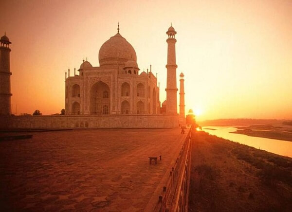 Sunrise Taj Mahal