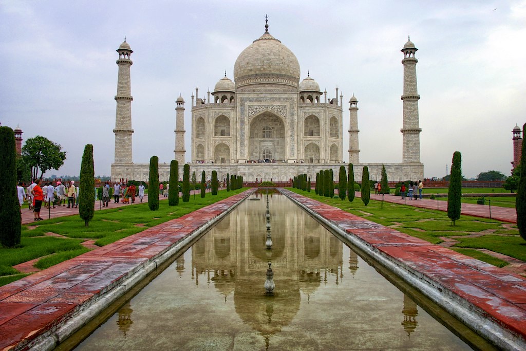 Taj Mahal in Mansoon