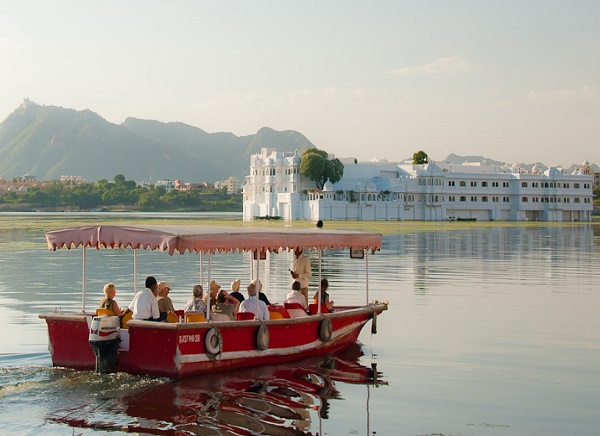 Lake Pichola Boat Riding
