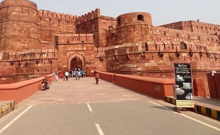 Red Fort, Agra tour in Maharajas Express